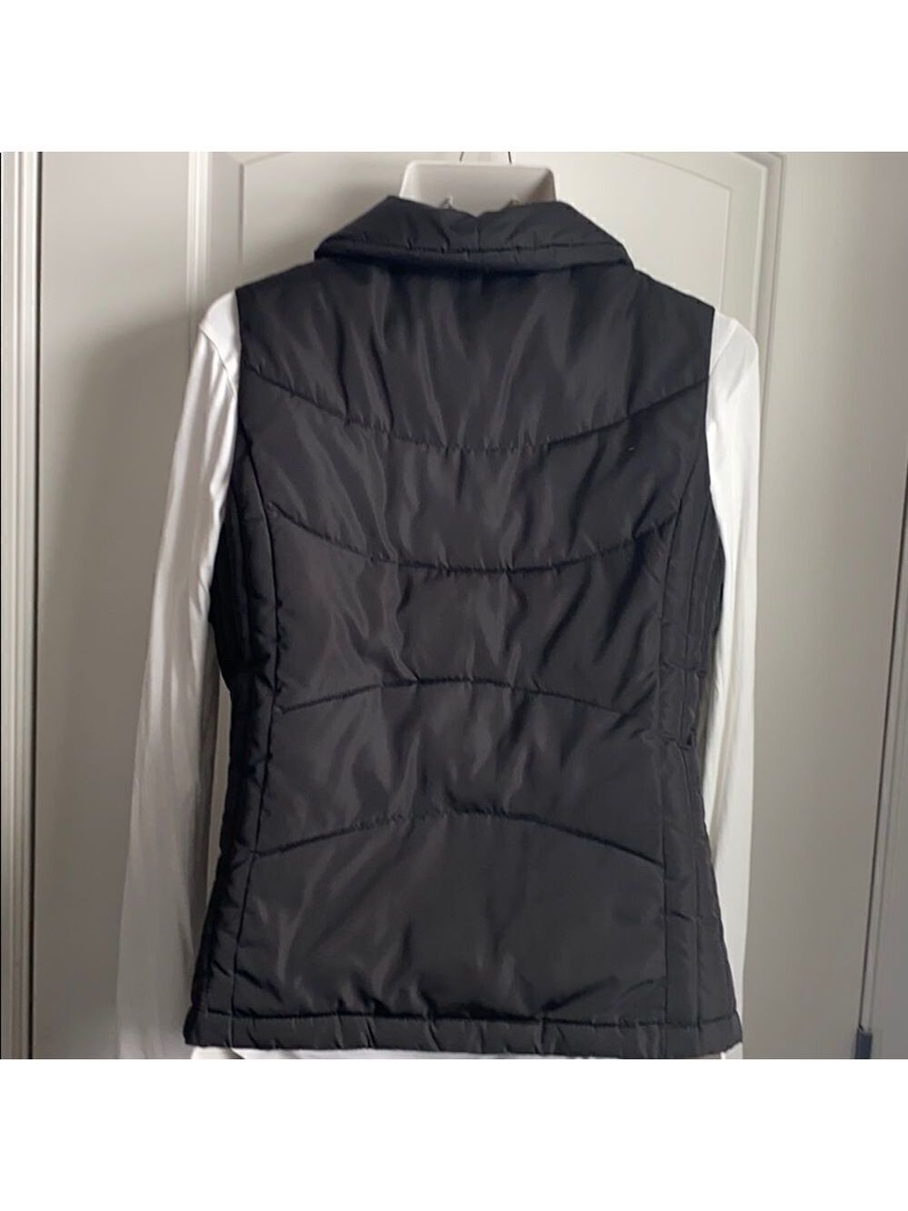 GH Bass and Co Vest - Picture 4 of 6